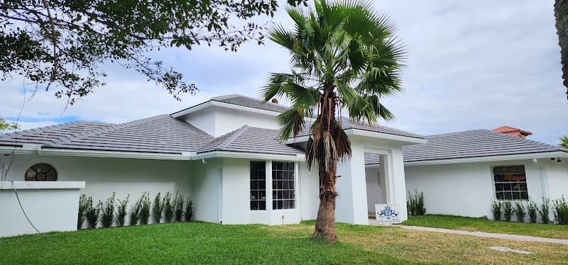 Mendieta Roofing Corp - Residential Roofing in West Palm Beach